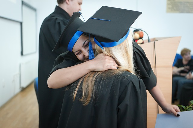 Come organizzare una festa di laurea